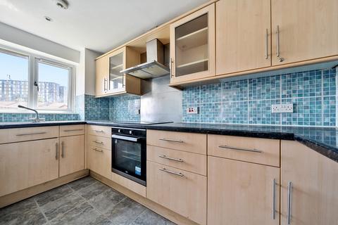 2 bedroom apartment for sale, Armoury Road, London