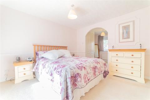 7 Bacon Close, College Town, Sandhurst, GU47 0FP