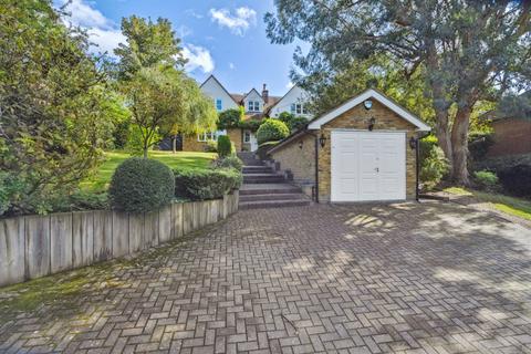 46 Kings Road, Chalfont St Giles, HP8 4HP