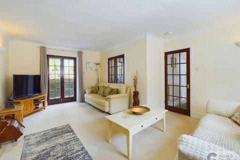 4 bedroom end of terrace house for sale, Borough Court, Broadhempston