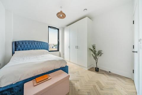 14, Alexandra House Oldham Terrace, London, W3 6NH