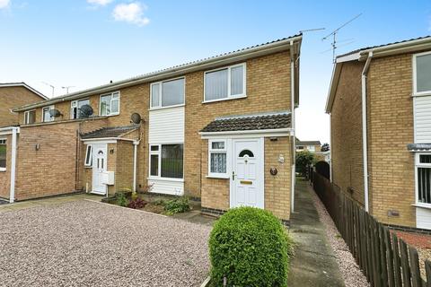 3 bedroom terraced house to rent, Hebden Walk, Grantham, NG31