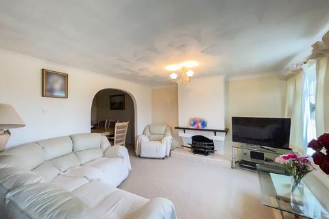 4 bedroom semi-detached house for sale, Roman Road, Northfleet, Gravesend, Kent, DA11