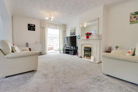 30 Higham View, North Weald, Epping, CM16 6DD