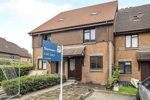 2 bedroom maisonette for sale, Lawrence Close, Guildford GU4