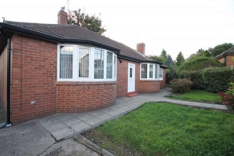 2 bedroom bungalow for sale, Bentcliffe Close, Moortown, Leeds, LS17 6QT