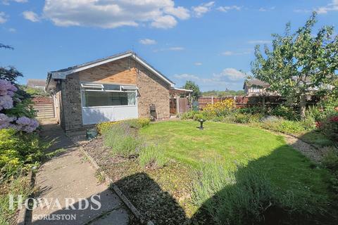 2 bedroom detached bungalow for sale, St Georges Road, Belton