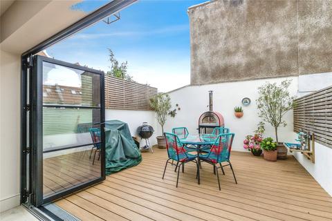 54 Upton Road, Bristol, BS3 1LX