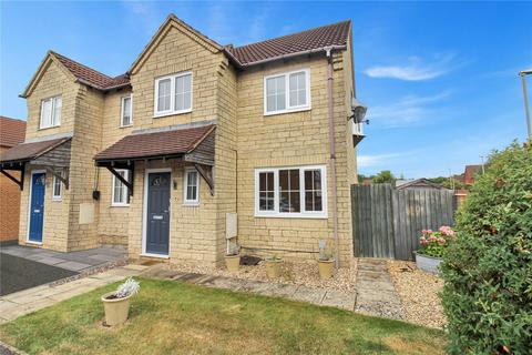 3 bedroom end of terrace house for sale, Gamekeepers Close, Wiltshire SN25