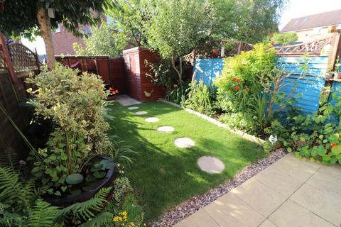 16 Conifer Walk, Stevenage, SG2 7QR