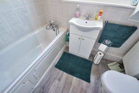 6 Merrals Wood Road, Rochester, ME2 2PP