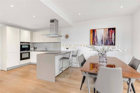 3 bedroom apartment for sale, Altissima House, 340 Queenstown Road, London, SW11