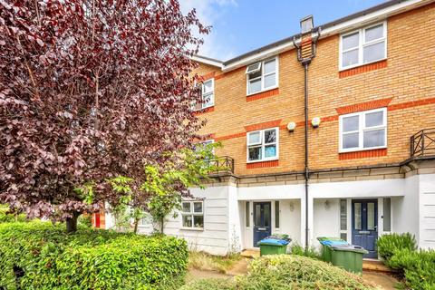 5 bedroom terraced house to rent, Basevi Way, London, SE8