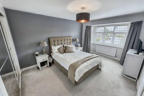 5 Pinfold Drive, Prestwich, Manchester, M25 3EQ