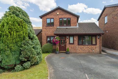 4 bedroom detached house for sale, Turnpike Close, Diggle, Saddleworth