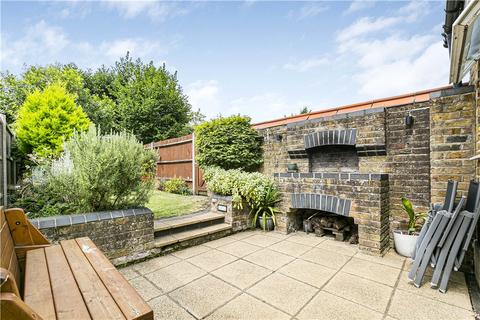 3 bedroom end of terrace house for sale, Sanway Close, West Byfleet KT14