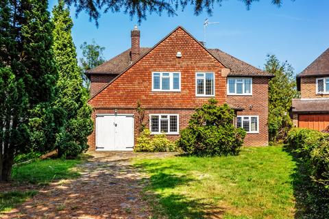 4 bedroom detached house for sale, Knowsley Way, Hildenborough, TN11