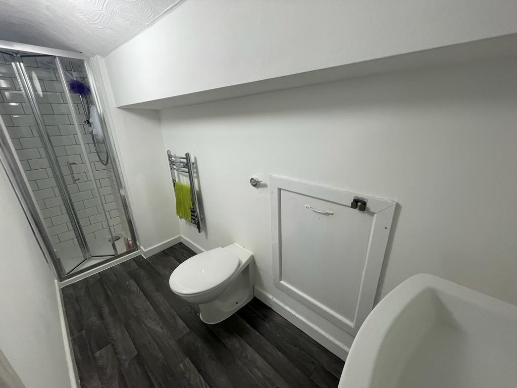 Bathroom 3