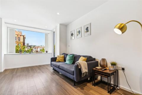 1 bedroom apartment for sale, Broomhill Road, London, SW18