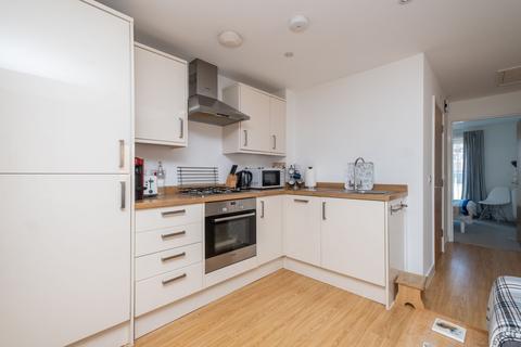 3 bedroom end of terrace house for sale, Station Road, Whitstable, CT5