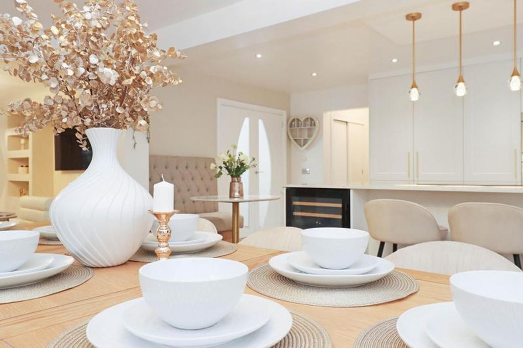 Open Plan Dining Kitchen
