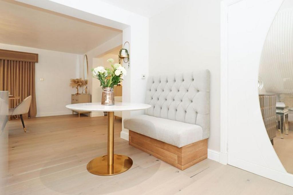 Open Plan Kitchen Dining