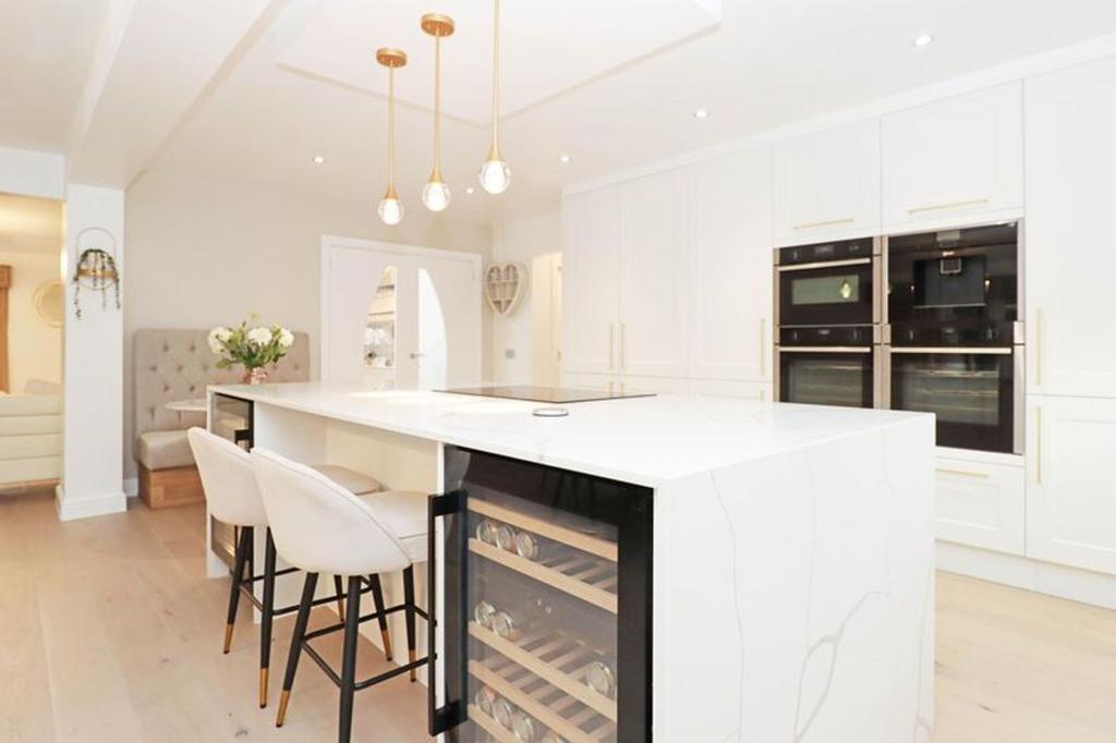 Kitchen Island