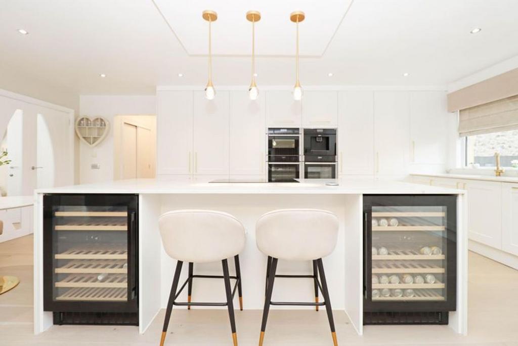 Kitchen Island