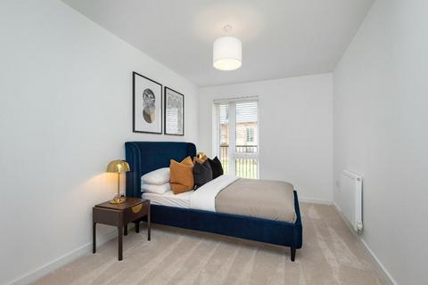 2 bedroom apartment for sale, Plot 279, Hawker Court; The Poppy at St George's Park, Suttons Lane RM12