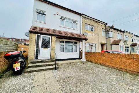 4 bedroom semi-detached house for sale, Gledwood Crescent,  Hayes, UB4