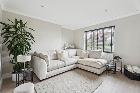 undefined, Oaklands Avenue, Oxhey Hall