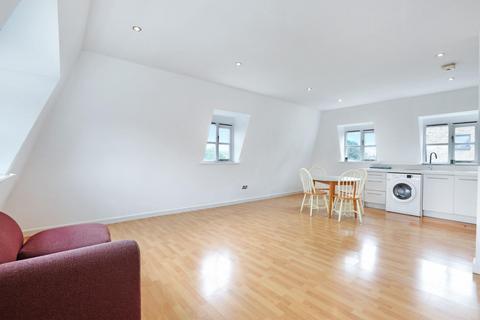 Flat 13, 3 Bethwin Road, London, SE5 0YJ