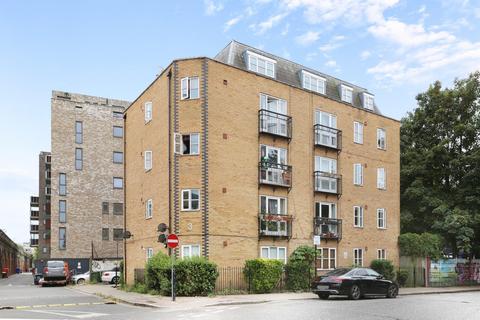 Flat 13, 3 Bethwin Road, London, SE5 0YJ