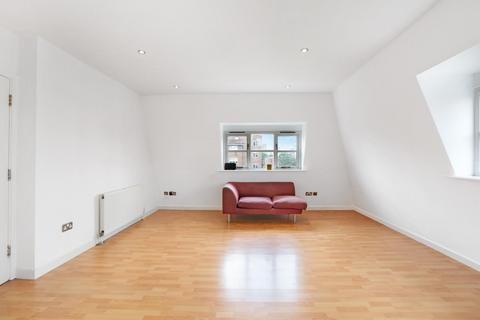Flat 13, 3 Bethwin Road, London, SE5 0YJ