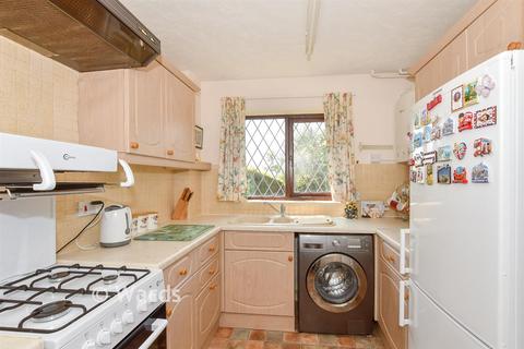 2 bedroom terraced house for sale, Sturry Hill, Sturry, Canterbury, Kent