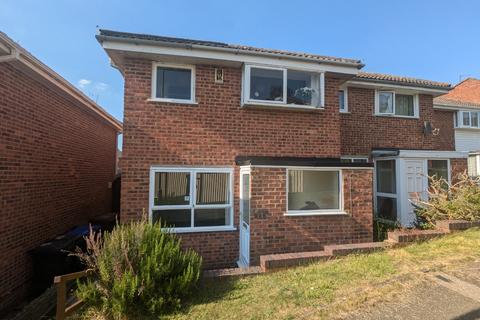 3 bedroom end of terrace house for sale, Laceby Walk, Northampton, Northamptonshire, NN3 8PN