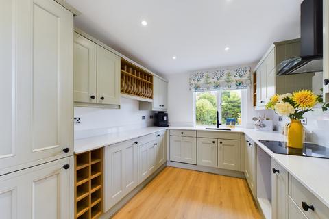 18 Chute Lane, Gorran Haven, St Austell, PL26 6NU