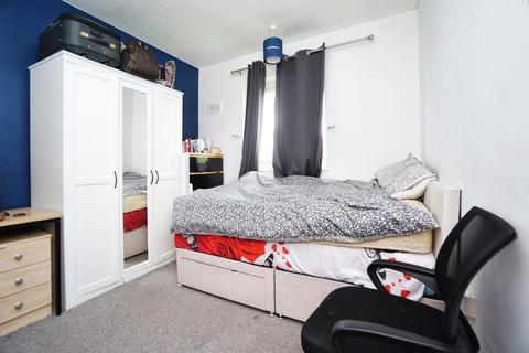 1 bedroom flat for sale, Emerson Crescent, Sheffield, South Yorkshire