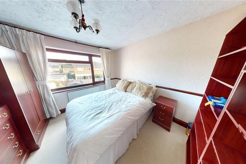 20 Bramleys, Stanford-le-hope, SS17 8AE