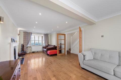 4 bedroom detached house for sale, Staniland Drive, Weybridge, KT13