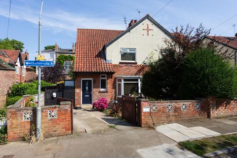 3 bedroom semi-detached house for sale, Grange Garth, York, YO10