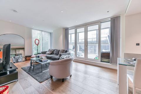 2 bedroom flat for sale, Cascade Court, Battersea, London, SW11