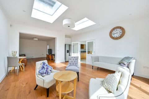 10 Linkside, New Malden, KT3 4LA