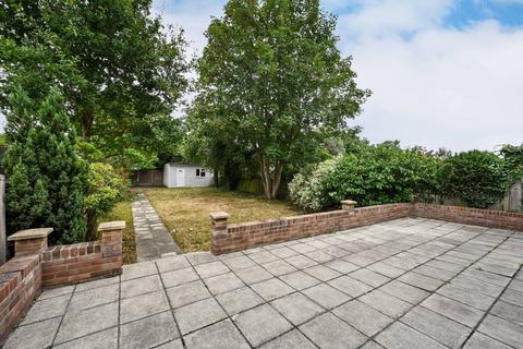 10 Linkside, New Malden, KT3 4LA