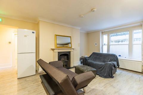 3 bedroom maisonette for sale, High Street, Hornsey, London, N8