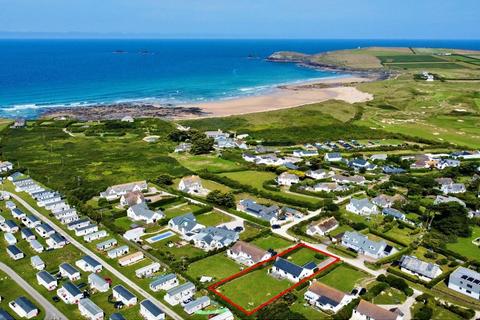 3 bedroom detached bungalow for sale, Constantine Bay, PL28