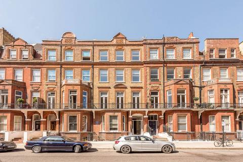 1 bedroom flat to rent, Rosary Gardens, South Kensington, London, SW7