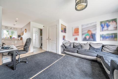 10 Lodding Salts Road, Gravesend, DA12 2FD