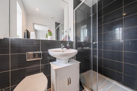10 Lodding Salts Road, Gravesend, DA12 2FD
