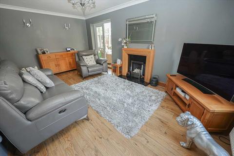 4 bedroom detached house for sale, Ash Holt Close, Fiskerton